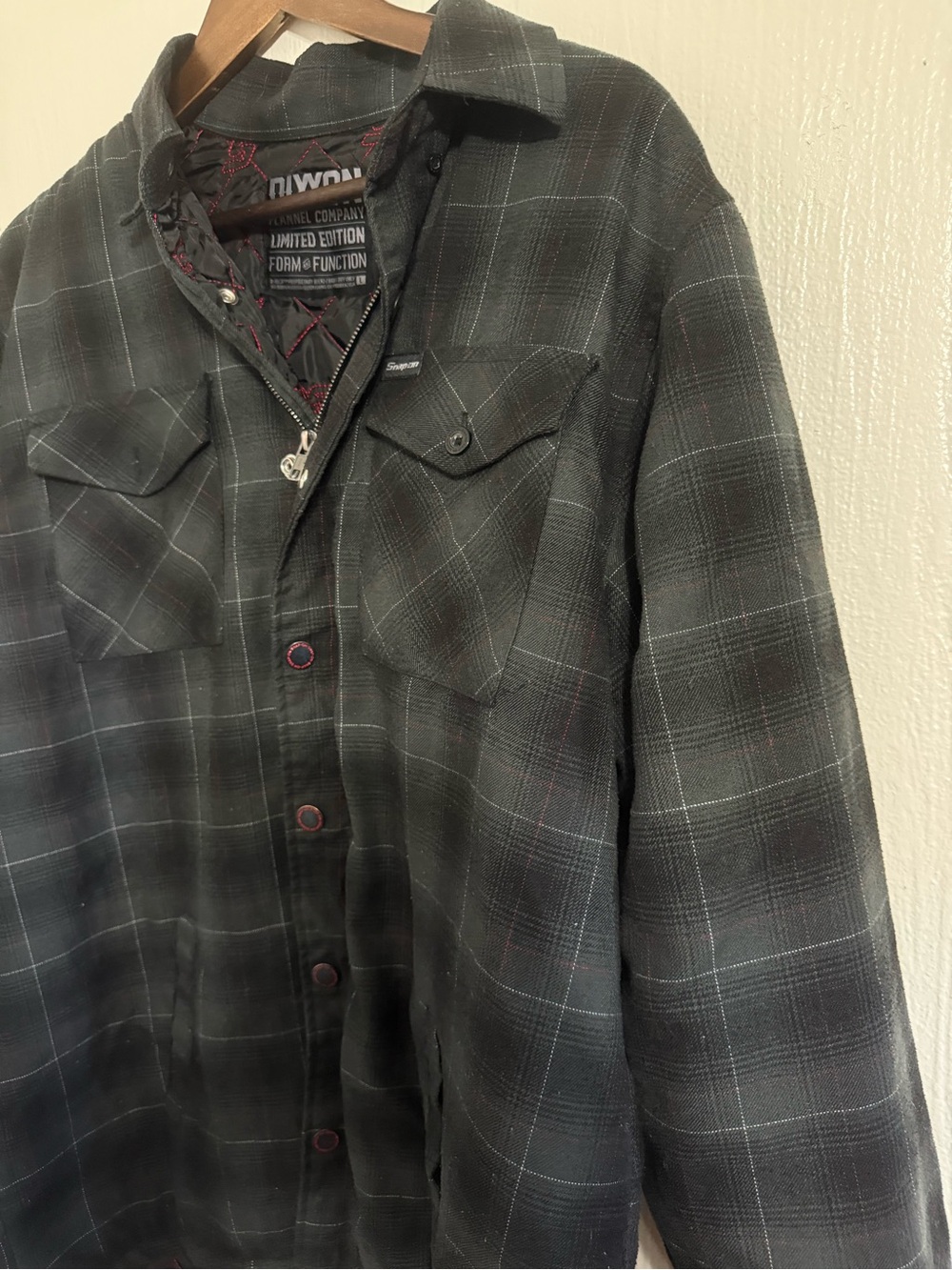 Dixxon Flannel Quilted Lined Shirt Jacket Mens Large Black Plaid Shacket Snap - Picture 10 of 12